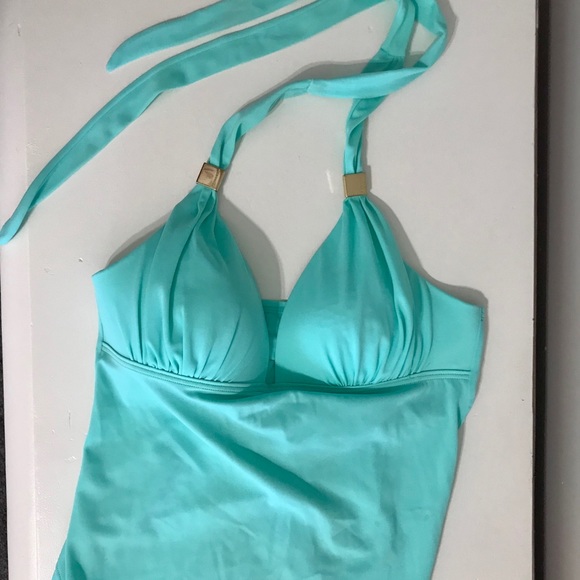 VS Tainkini Swim Top - Picture 1 of 2